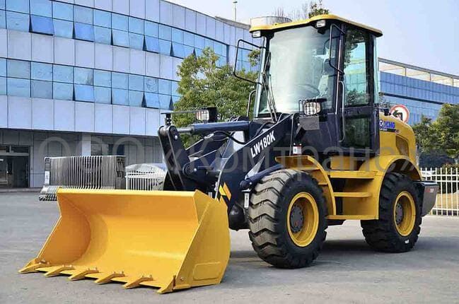 Фронтальный погрузчик XCMG LW180K